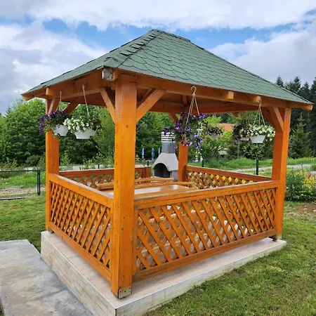 Tamara - Brvnara Za Odmor Casa de Férias *